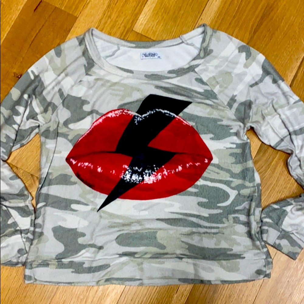 Loren Moshi camo sweater! Size xs